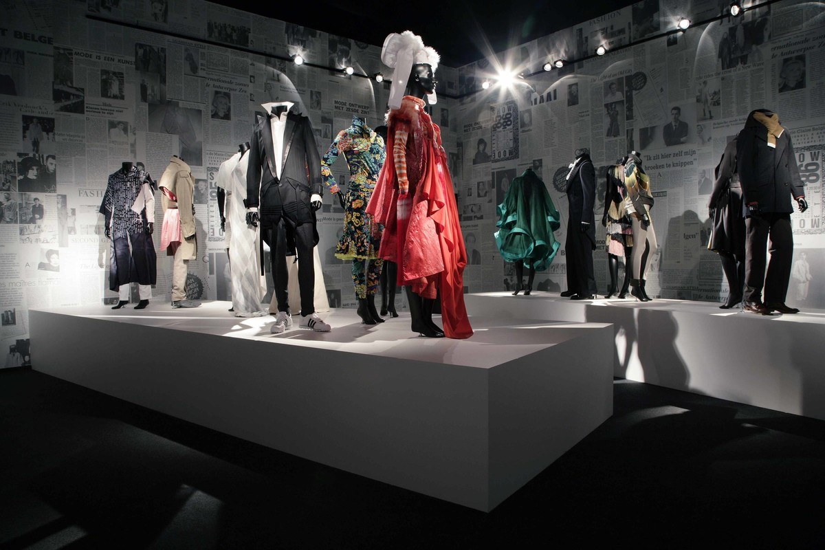 6+ Antwerp Fashion - Exhibiting Fashion