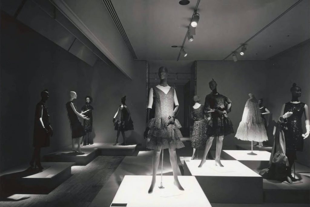 The World of Balenciaga - Exhibiting Fashion