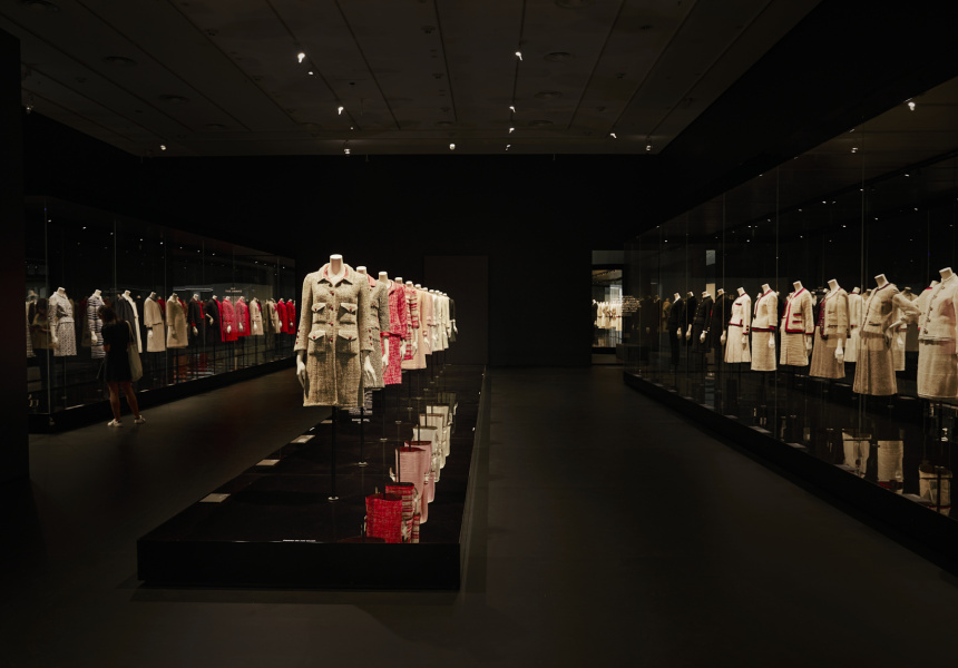 Gabrielle Chanel. Fashion Manifesto (Touring) - Exhibiting Fashion